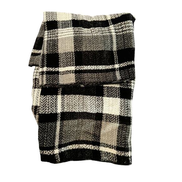 Modena scarf and winter hat set - Picture 3 of 7